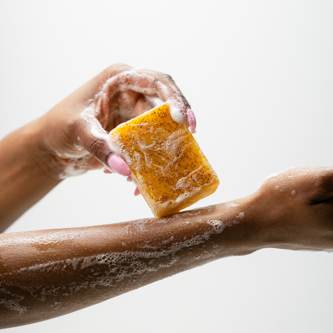 BodyLove™ - Kojic Acid & Turmeric Soap
